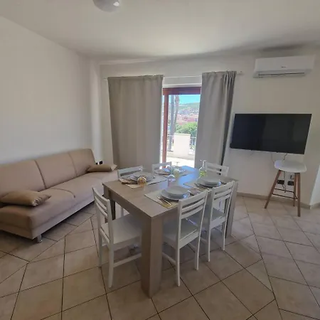 Centralissimo, Ampio E Luminoso! * פאלאו